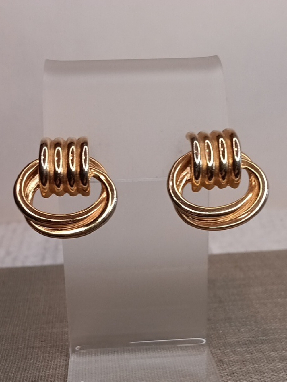 Gold Tone Double Loop Link Oval Pierced Earrings